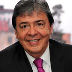 Ministro de Relaciones Exteriores. Carlos Holmes Trujillonull