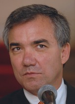 Ministro de la Protección Social. Diego Palacio Betancourtnull