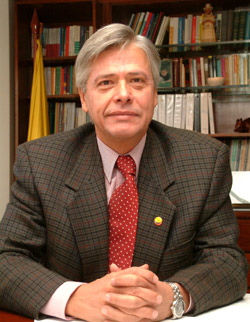 Ministro de Comercio. Industria y Turismo. Jorge Humberto Boteronull